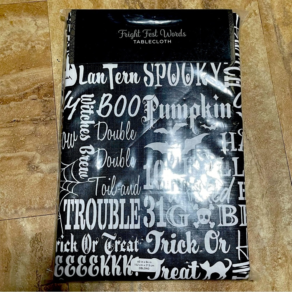 BNIP Halloween PEVA Tablecloth flannel backing Fright Fest Words Black 60x84